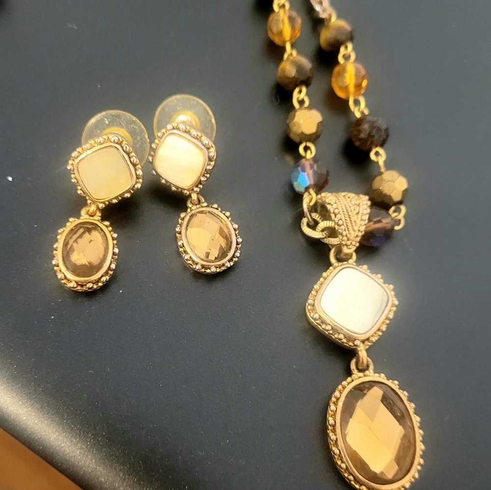 Cookie Lee vintage necklace and earrings set
